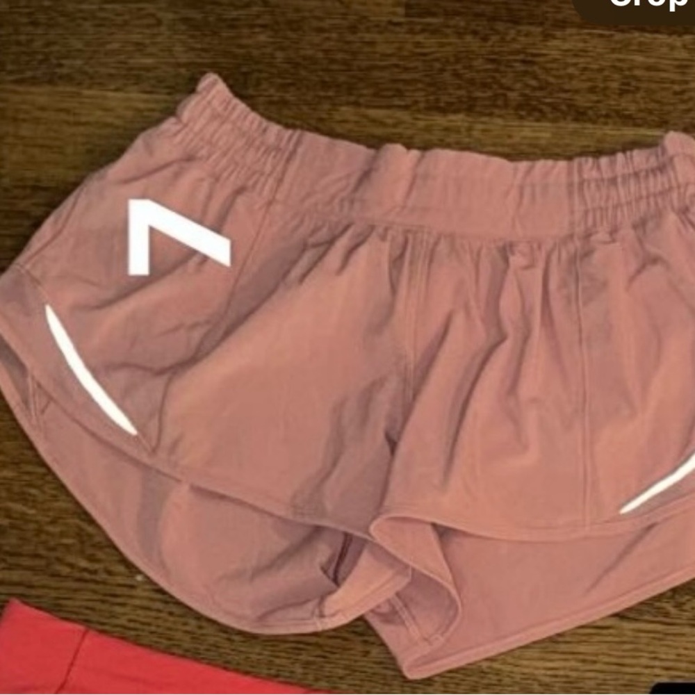 Lulu hotty hot shorts size 6